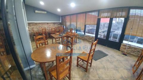 LOCAL EN ROSALIA DE CASTRO - MILLADOIRO