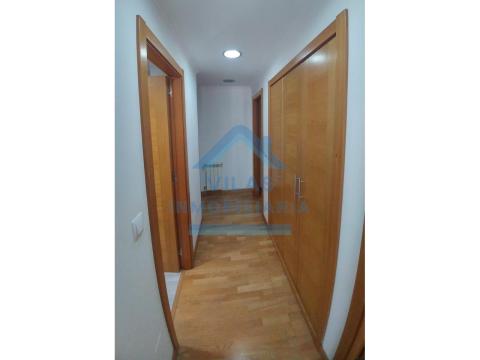 PISO EN AGRO DO MEDIO (EDIFICIO SUPERCOR)  - MILLADOIRO