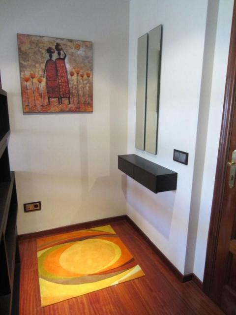 PISO DE 4 DORMITORIOS CON UNA PLAZA DE GARAJE.  OPCIONAL UNA SEGUNDA PLAZA