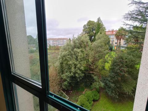 PISO DE 4 DORMITORIOS CON UNA PLAZA DE GARAJE.  OPCIONAL UNA SEGUNDA PLAZA