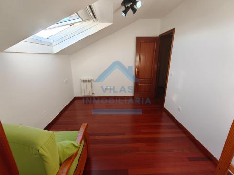 DUPLEX EN RUA CEREIXOS - MILLADOIRO
