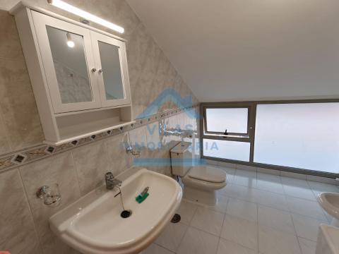 DUPLEX CON PISCINA COMUNITARIA